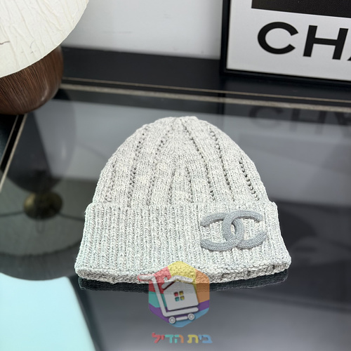 Beanie Chanel aus Strick in Pastelltönen 12