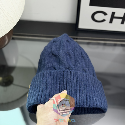 Beanie Chanel aus Zopfstrick 2