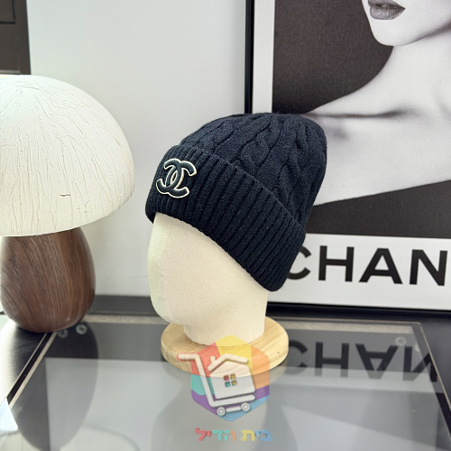 Beanie Chanel aus Zopfstrick 30
