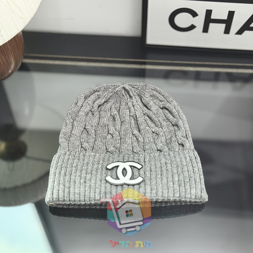 Beanie Chanel aus Zopfstrick 37