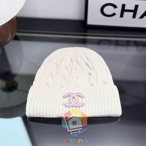Beanie Chanel aus Zopfstrick 45