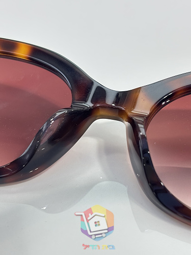 Ovale Sonnenbrille Tom Ford in Schildpatt-Optik 3