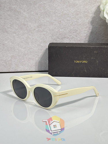 Ovale Sonnenbrille Tom Ford in Schildpatt-Optik 8